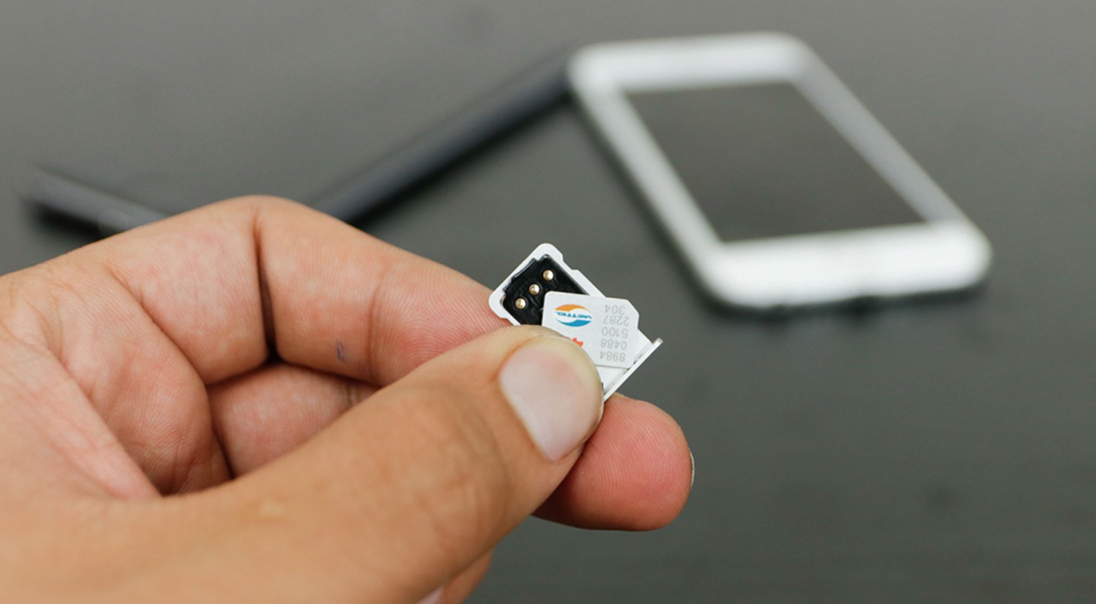 Nhan dien iphone lock duoc ho bien thanh iphone quoc te 2