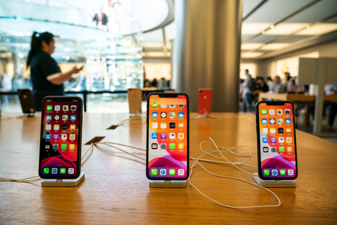 iPhone 11, iPhone 11 Pro Max và iPhone 11 Pro.