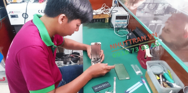 sua chua dien thoai iPhone 6 Nhut Tran