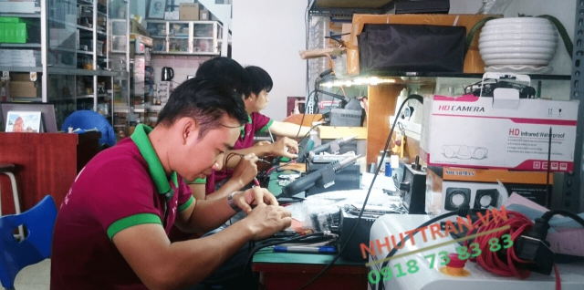 cong ty Nhut Tran chuyen sua chua dien thoai iPhone 6