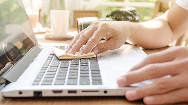 Các thao tác vệ sinh laptop đơn giản tại nhà như mới