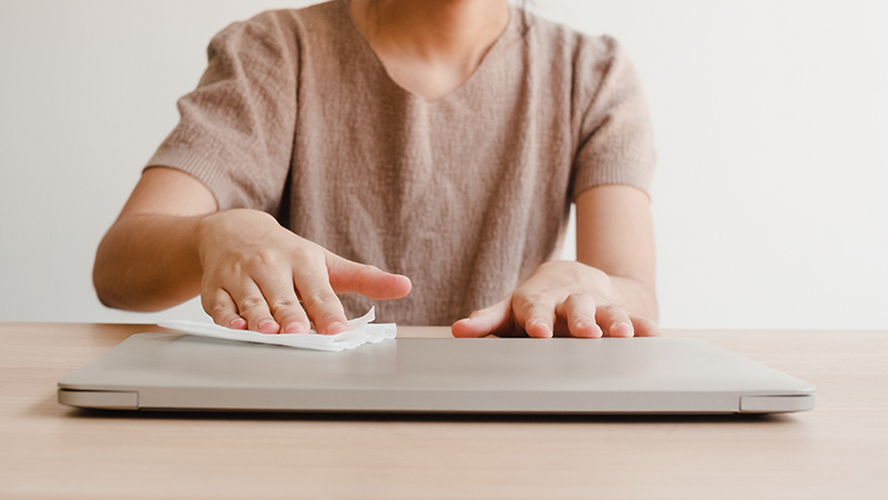 Các thao tác vệ sinh laptop đơn giản tại nhà như mới