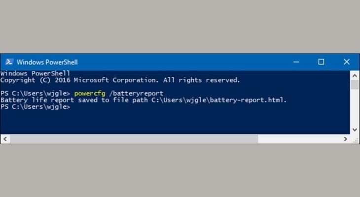 Bước 2: Sau khi xuất hiện cửa sổ của Windows PowerShell, bạn điền câu lệnh “powercfg/batteryreport” và nhấn Enter.