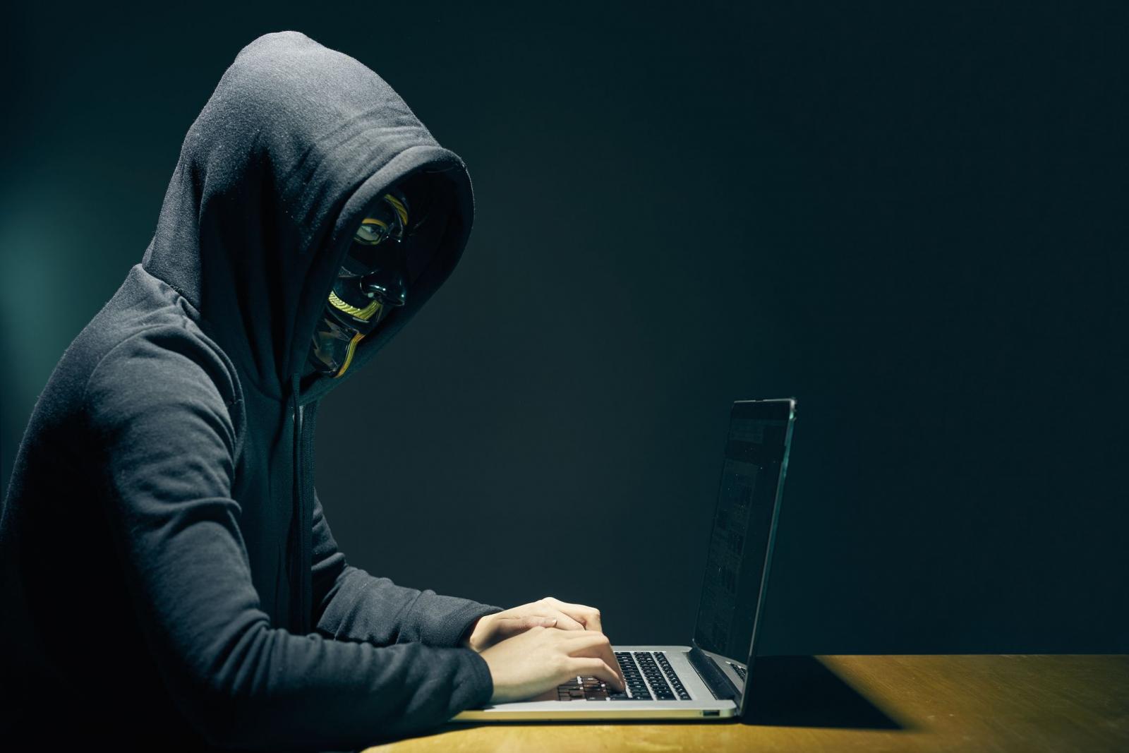 Zalo bị khóa vì Bị người xấu hack tài khoản