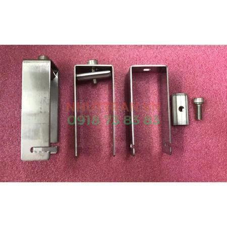 Kẹp U dưới Tấm pin Năng Lượng Mặt Trời U48 loại Inox 304
