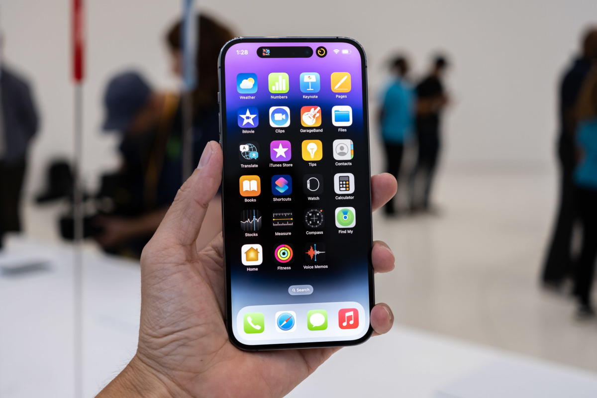 Iphone 14 plus đang bán rất chậm Iphone 14 plus đang bán rất chậm