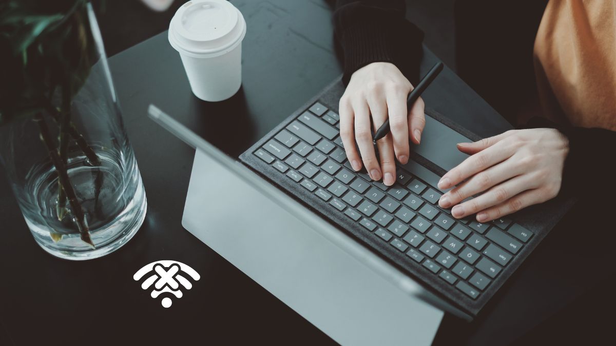 Làm thế nào khắc phục lỗi laptop không hiện WiFi - Vô tình tắt chức năng WiFi trên máy tính của bạn