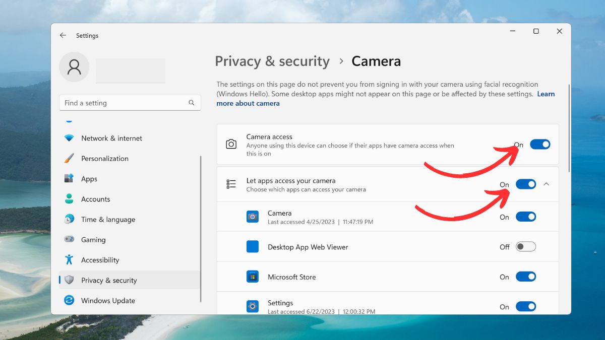 Bước 4: Sau đó, bạn kiểm tra xem phần Camera access và Let apps access your camera đã được bật chưa nhé. Nếu chưa thì bạn hãy bật 2 tính năng này lên.