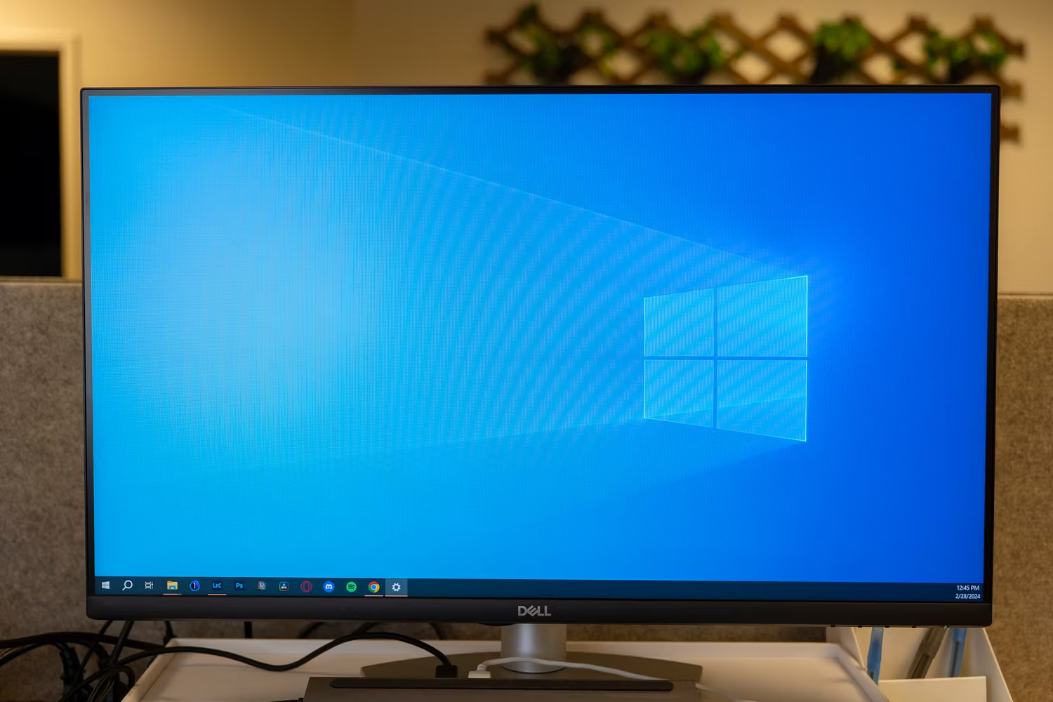 Màn hình chính Windows 10