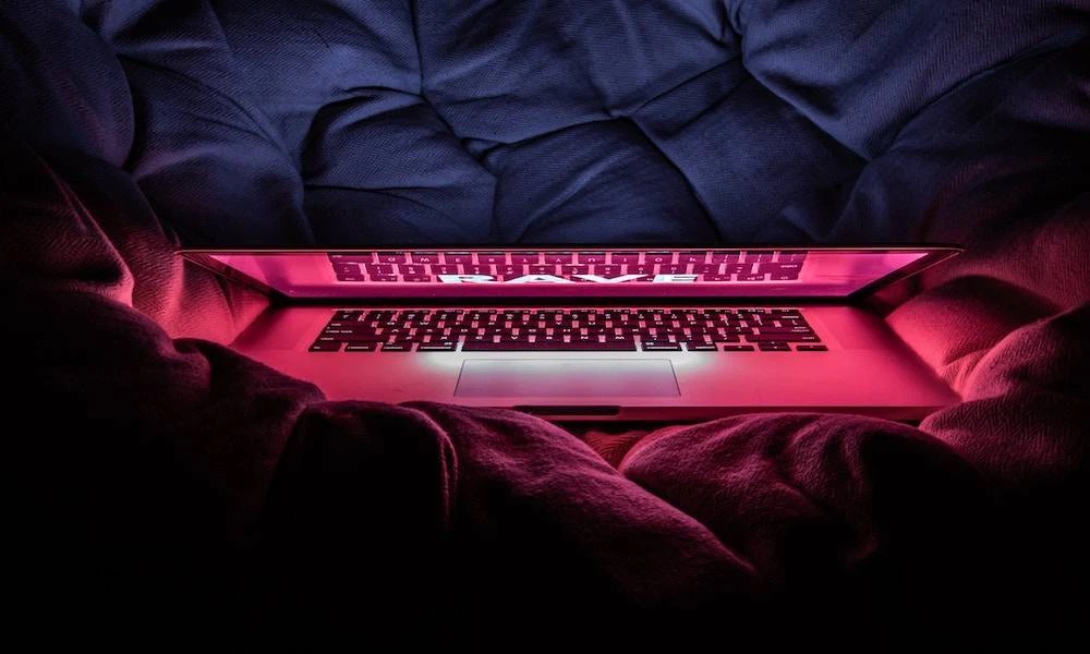 Đừng để MacBook của bạn trong tình trạng luôn bật