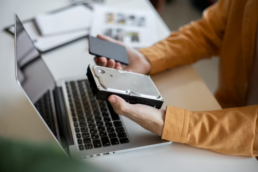 Những lưu ý cần biết khi thay pin laptop Cần Thơ Những lưu ý cần biết khi thay pin laptop Cần Thơ
