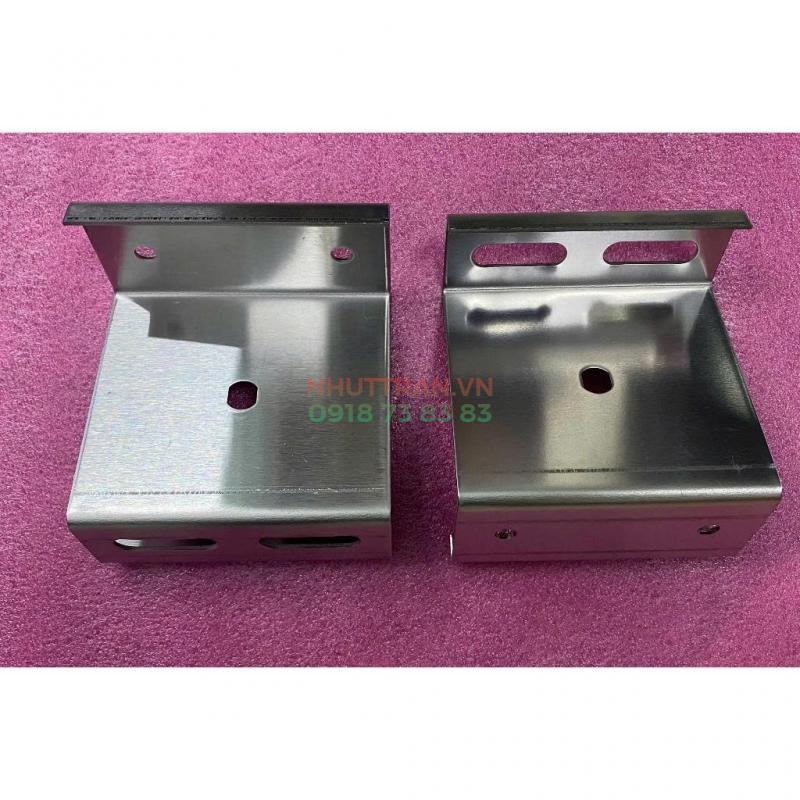 Pát Z 3x6cm loại INOX 430 năng lượng mặt trời dùng cho sắt hộp 3x6cm