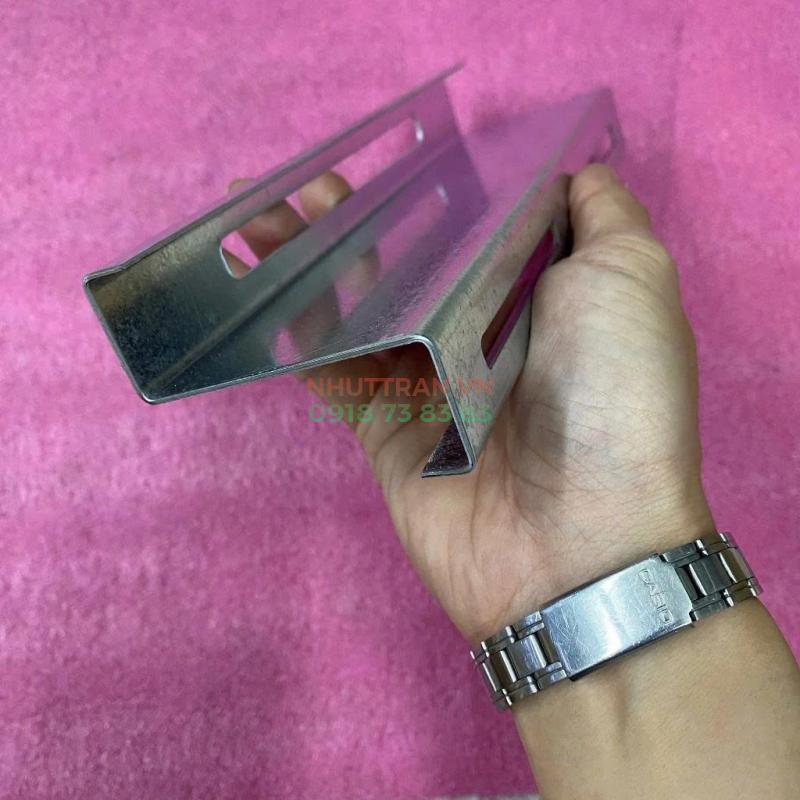 Pát Z 6x20x0.12cm loại KẼM lắp tấm pin năng lượng mặt trời