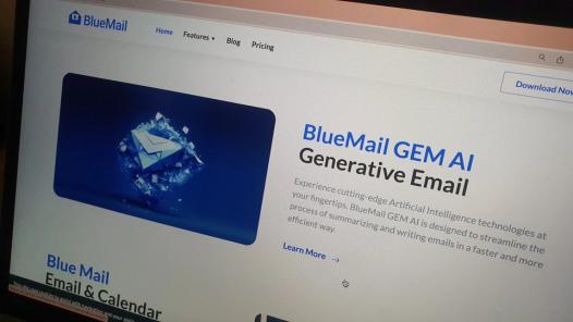 Apple chặn cập nhật một ứng dụng email tích hợp ChatGPT