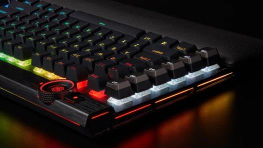 Bàn phím cơ Corsair dính lỗi tự gõ chữ khiến người dùng phát hoảng
