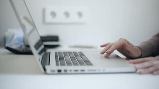 Các cách làm mát Laptop hiệu quả