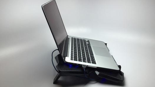 Hướng dẫn chọn đế tản nhiệt làm mát laptop hiệu quả