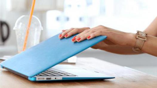 Những việc làm dễ làm màn hình laptop bị hỏng mà bạn cần nên tránh