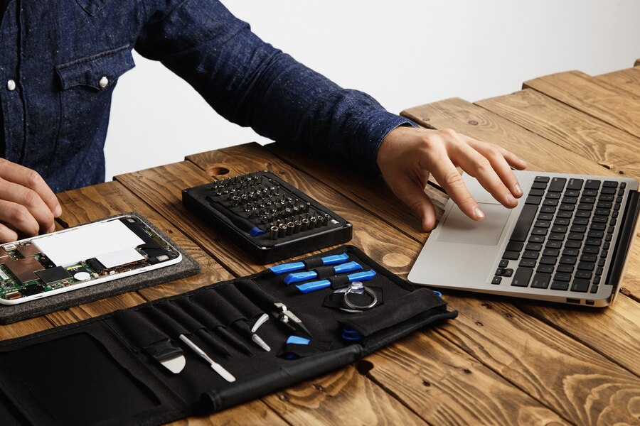 Thay màn hình Laptop Cần Thơ chỉ ra nguyên nhân vì sao nên thay màn hình cho Laptop?